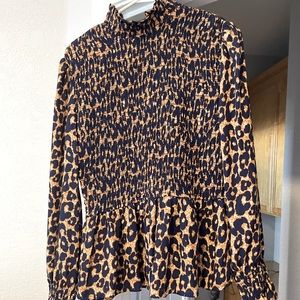 Gibson Leopard Top
